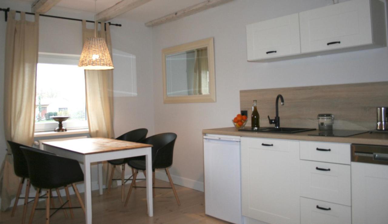 Apartamenty Turystyczne Willkassen Гижицко Экстерьер фото